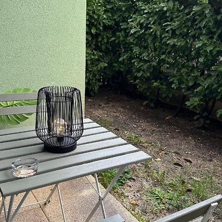 Appartement A Fleury-Merogis Proche De Paris Exteriör bild
