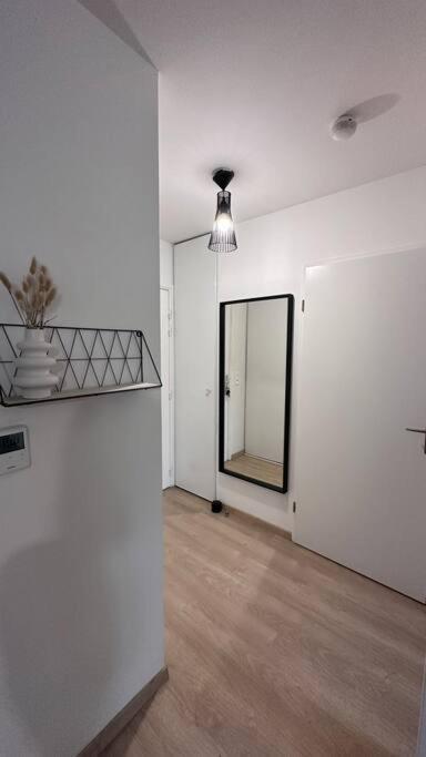 Appartement A Fleury-Merogis Proche De Paris Exteriör bild
