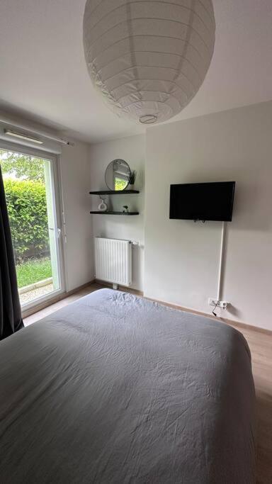 Appartement A Fleury-Merogis Proche De Paris Exteriör bild